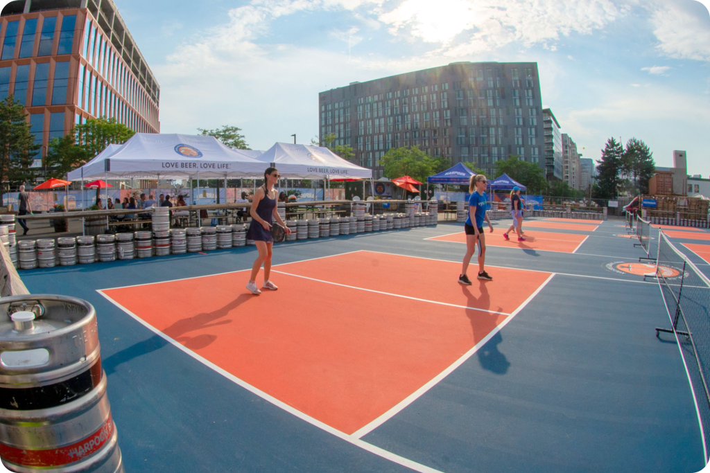 Image 2 of 10 of HUB Sports Boston court